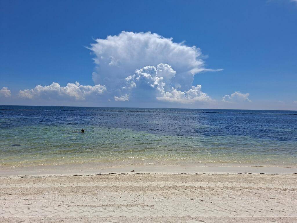 Still follow janine in the world's sunscreen tips for mexico during sunny days and cloudy days at the beach