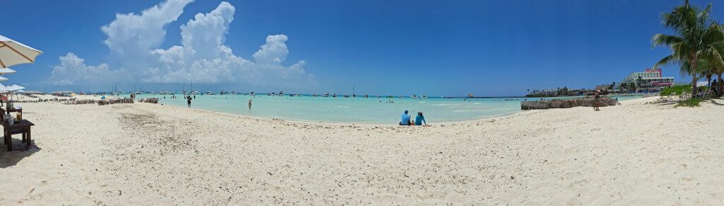 Crystal clear ocean at Playa Norte on the northside of Isla Mujeres